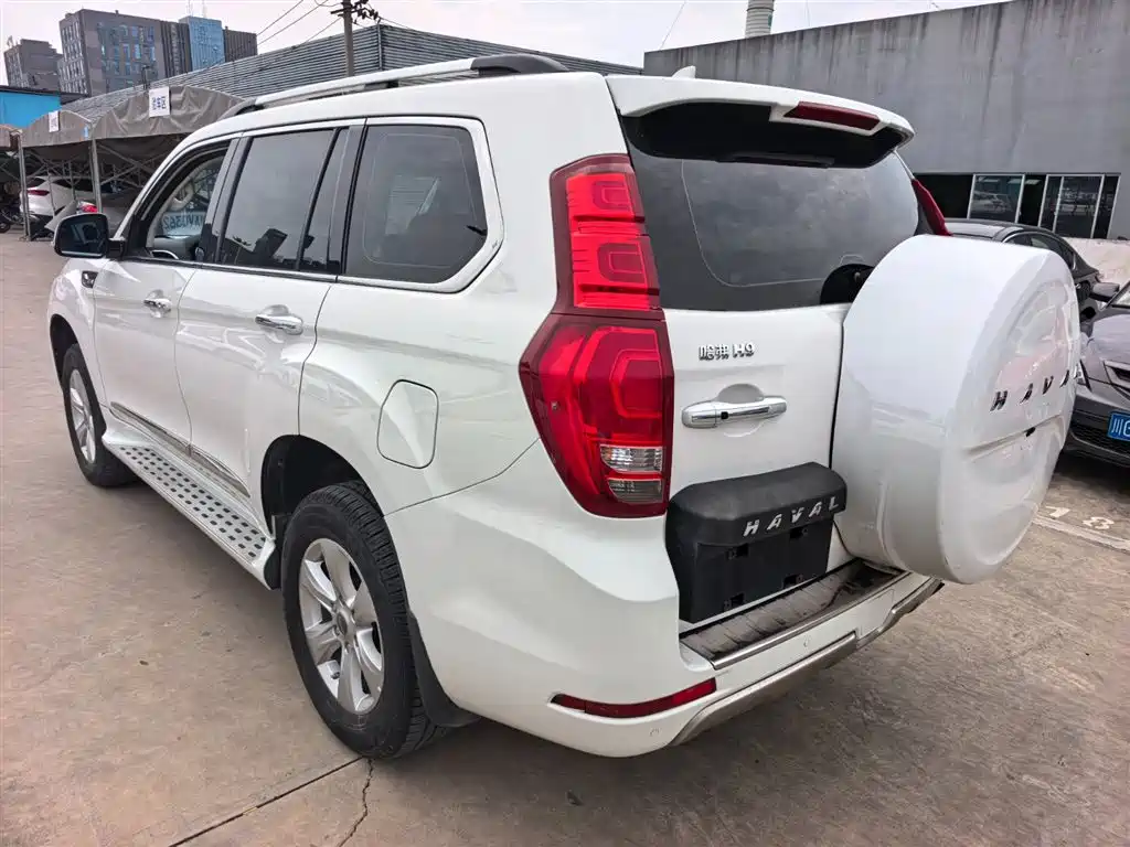 Haval H9 2.0 T 4 WD Luxury 7-seat