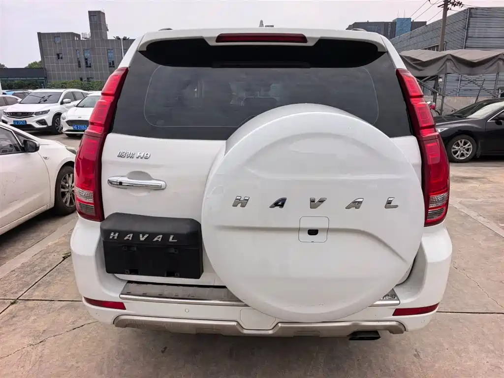 Haval H9 2.0 T 4 WD Luxury 7-seat