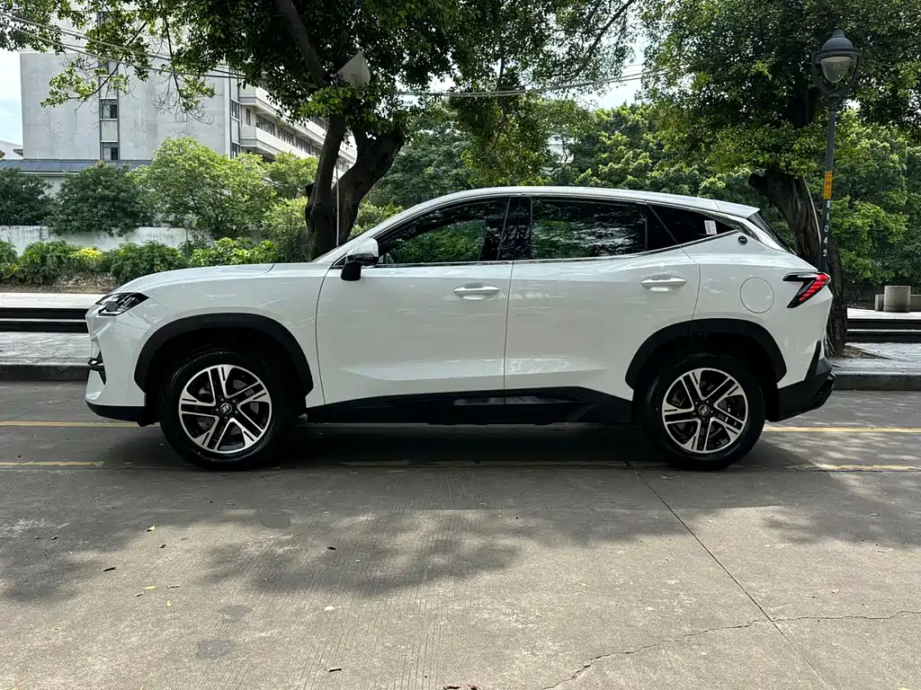 Jetour Shanhai L6 1.5 TD DHT MAX