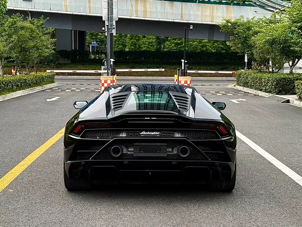 Huracán Huracán EVO RWD
