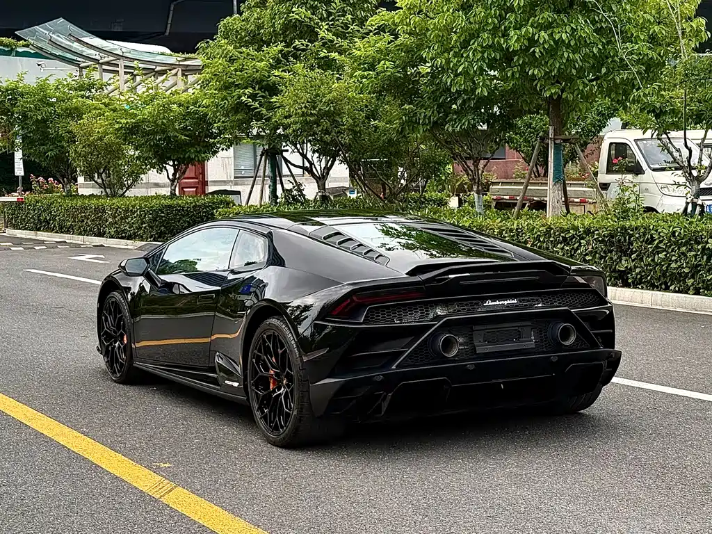 Huracán Huracán EVO RWD
