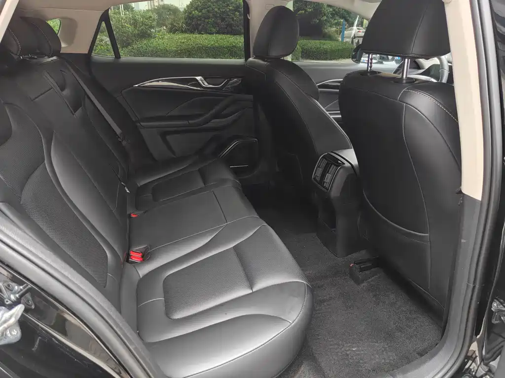 Besturn B70 3 rd Gen 1.5 T Auto Smooth Enjoyment