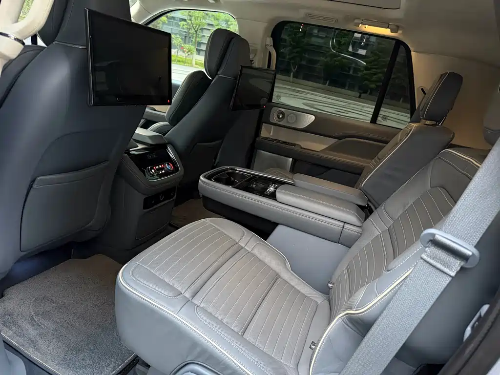 Navigator 3.5 T President Series CN-VI