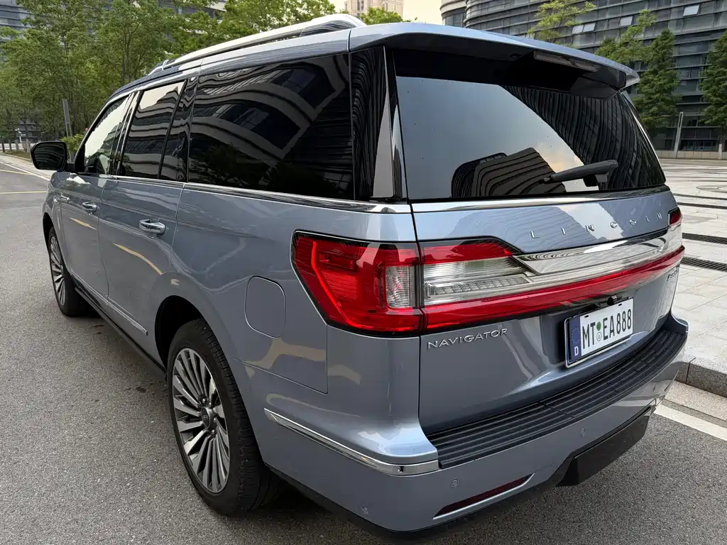 Navigator 3.5 T President Series CN-VI