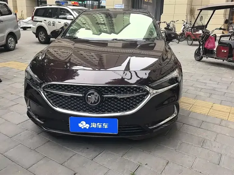 Buick LaCrosse Avenir Avenir Early Enjoyment