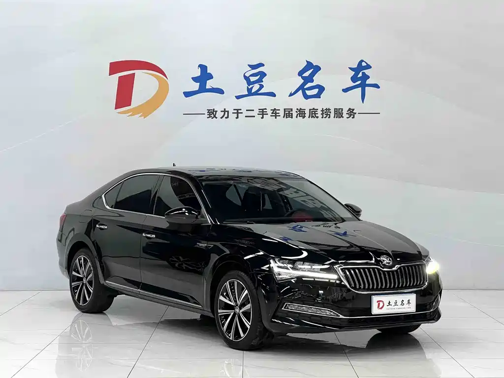 Superb TSI280 DSG Premium