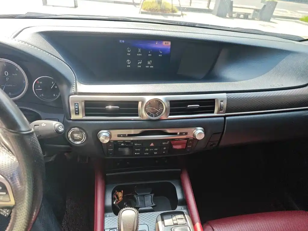 Lexus GS 300 F SPORT