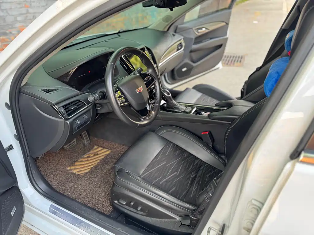 Cadillac ATS-L 28 T Fashion
