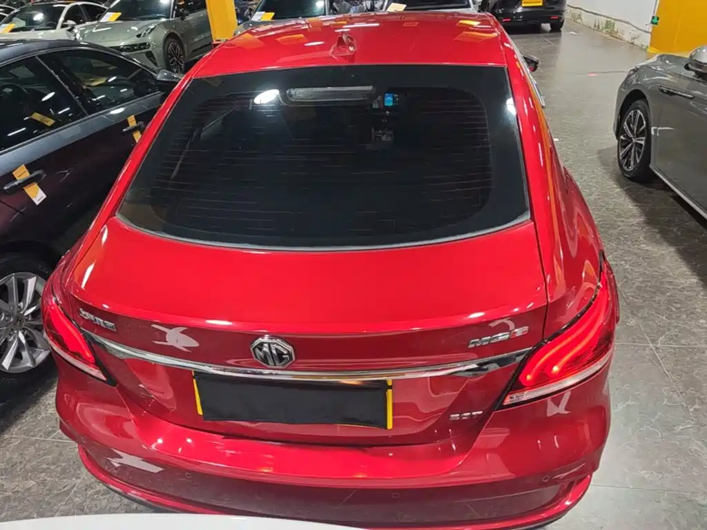 MG6 20 T Auto Trophy Premium Internet CN-V