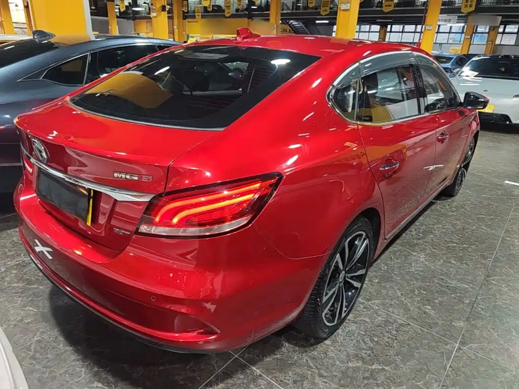 MG6 20 T Auto Trophy Premium Internet CN-V