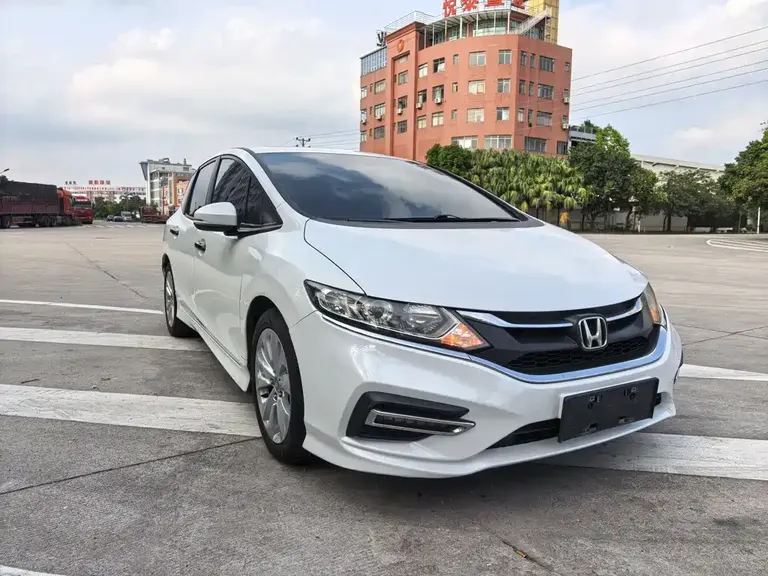 Honda Jade 1.8 L Auto Comfort 5-seat
