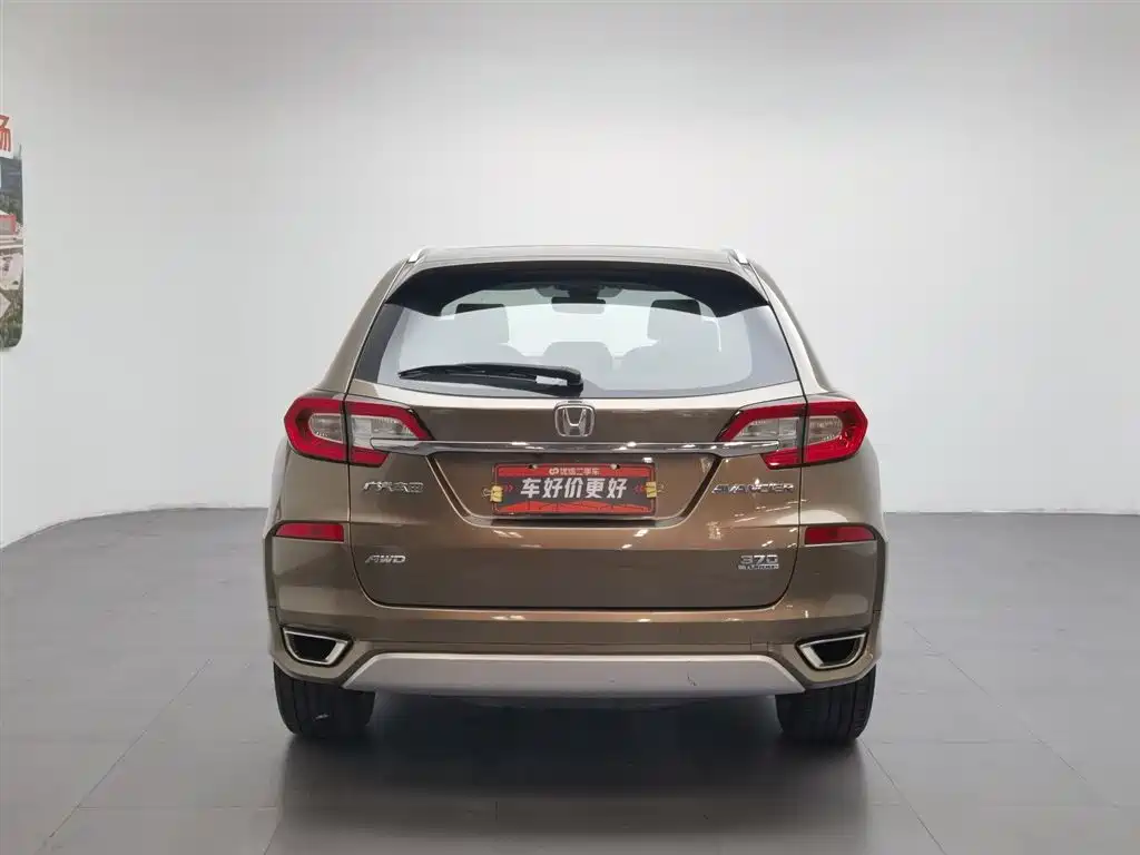 Avancier 370 TURBO 4 WD Premium