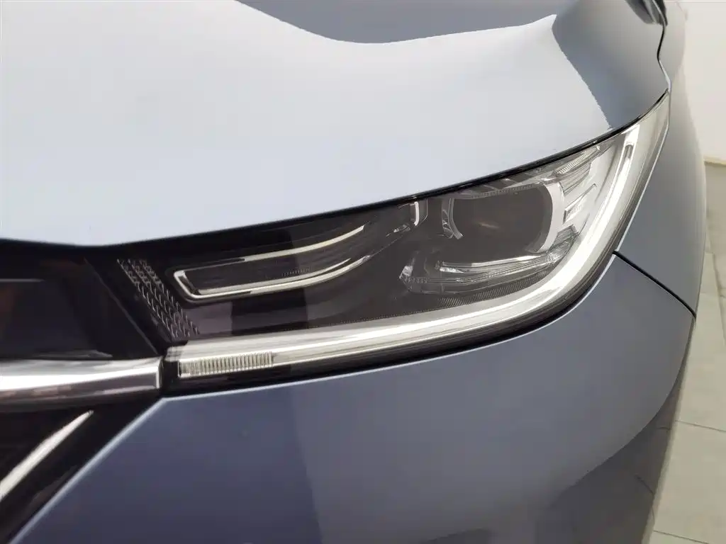 Exeed Lingyun 星途凌云 2020款 1.6 T 两驱星享版