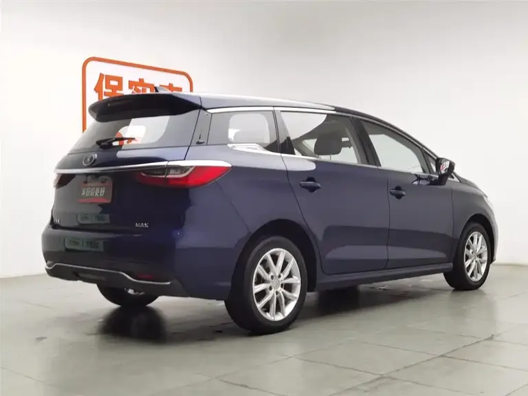 BYD Song MAX 宋MAX 2019款 1.5 T 手动智联睿逸天窗型 7座 国VI