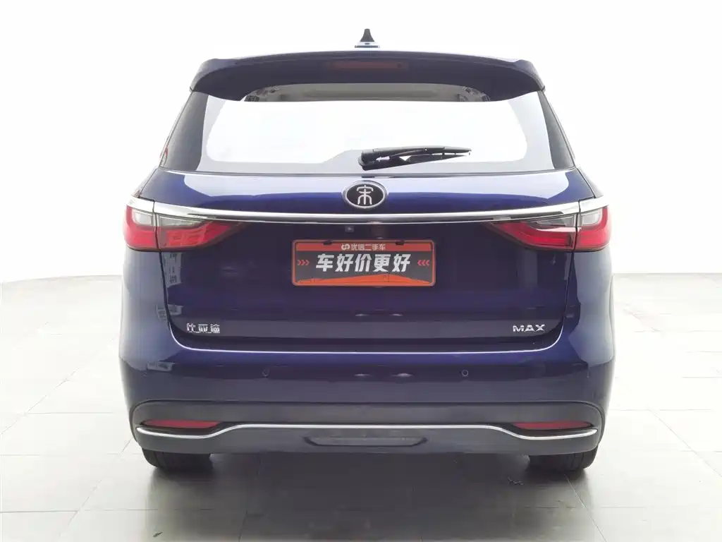 Song MAX 宋MAX 2019款 1.5 T 手动智联睿逸天窗型 7座 国VI