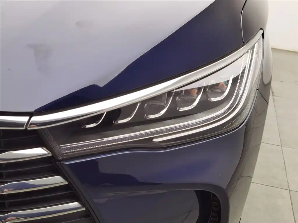 Song MAX 宋MAX 2019款 1.5 T 手动智联睿逸天窗型 7座 国VI