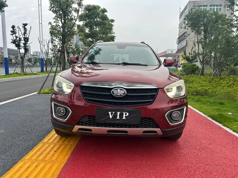 Besturn X80 2.0 L Auto Comfort
