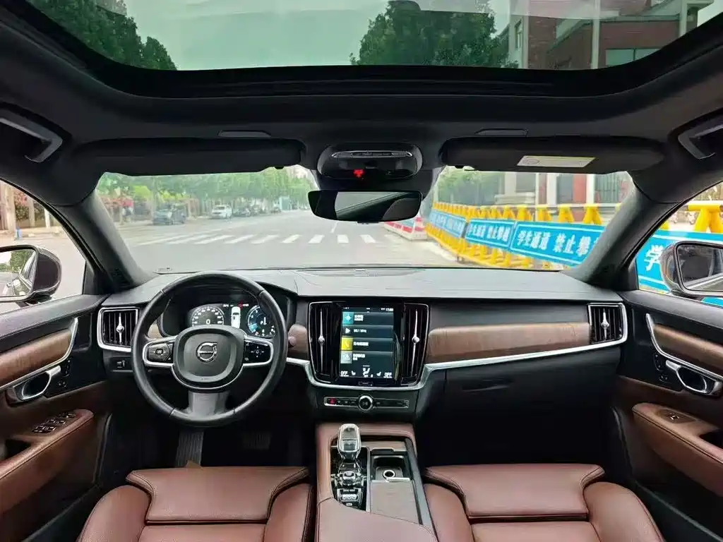 Volvo S90 B5 Smart Vision Luxury