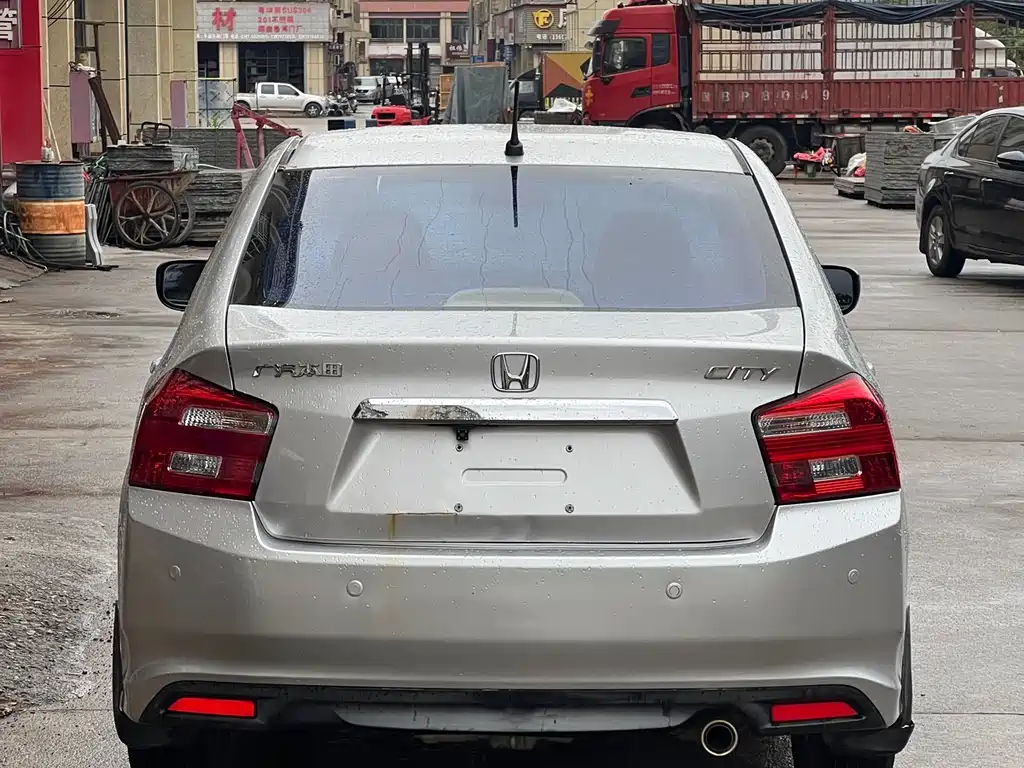 City Classic 1.5 L Auto Elite