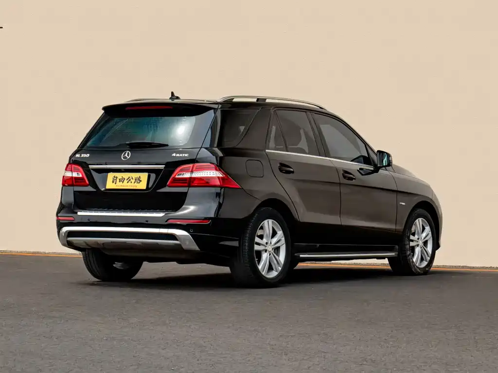 Mercedes-Benz M-Class ML 350 Luxury