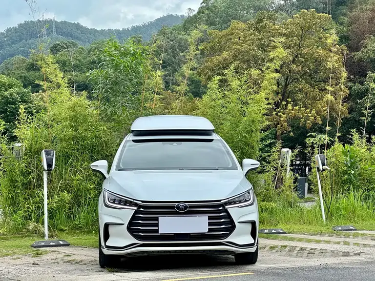 BYD Song MAX NEV DM-i 105 KM Executive