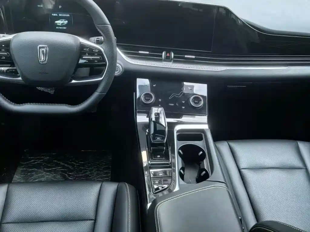 Besturn B70 1.5 T Auto Pleasure