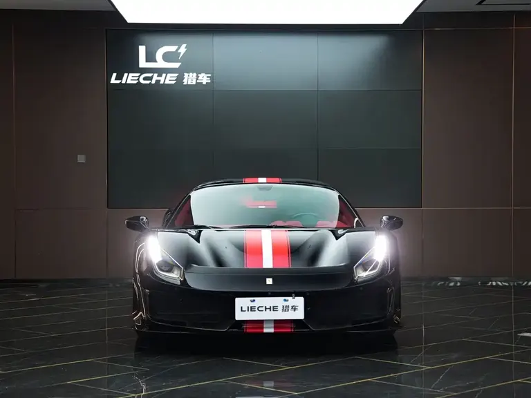 Ferrari 488 488 Pista