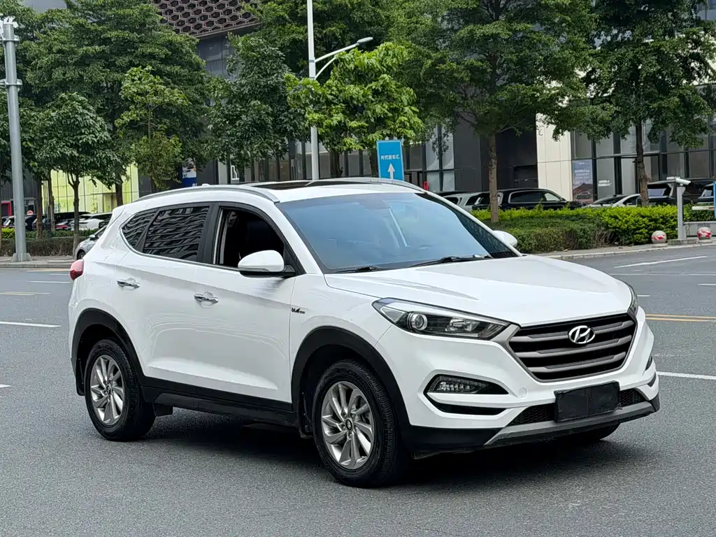 Tucson 1.6 T DCT 2 WD Intelligent