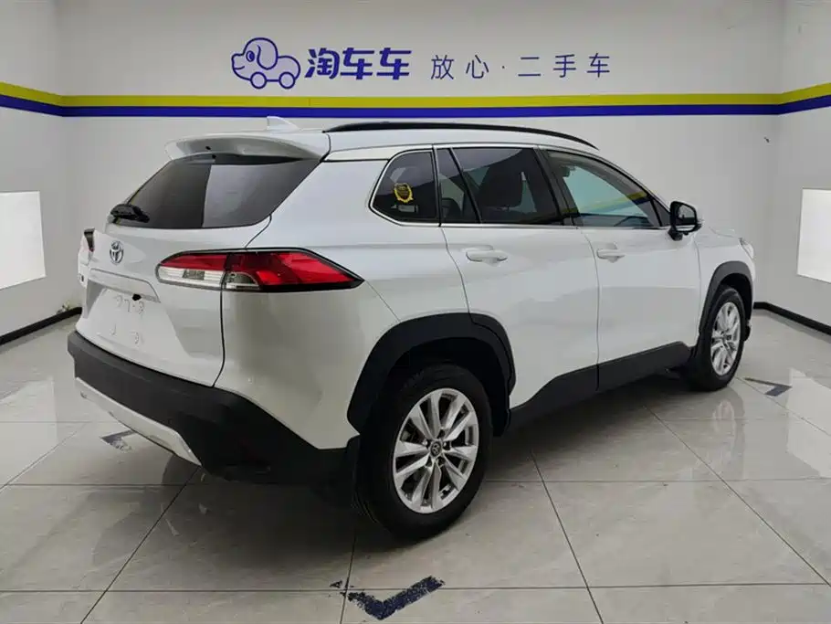 Corolla Cross 2.0 L Pioneer
