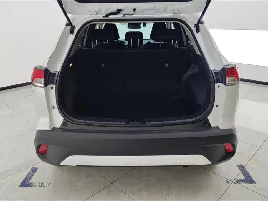 Corolla Cross 2.0 L Pioneer