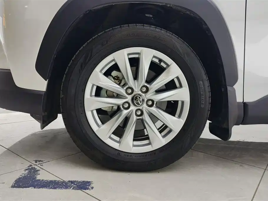 Corolla Cross 2.0 L Pioneer