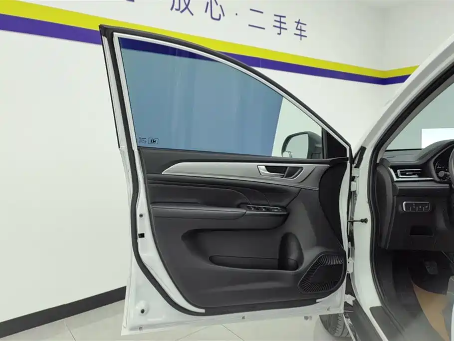 Haval M6 PLUS 1.5 T Manual Elite Connected