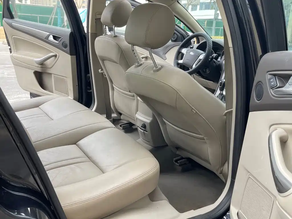 Mondeo (Zhisheng) 2.3 L Fashion