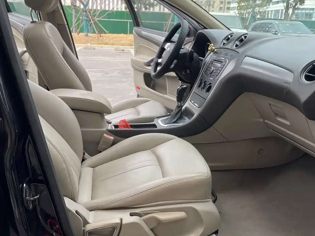 Mondeo (Zhisheng) 2.3 L Fashion
