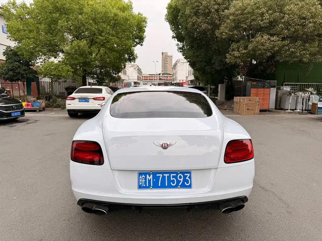 Continental GT 4.0 T GT V8 S Standard