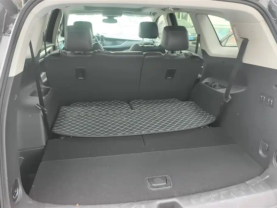 Enclave 28 T 4 WD Distinguished