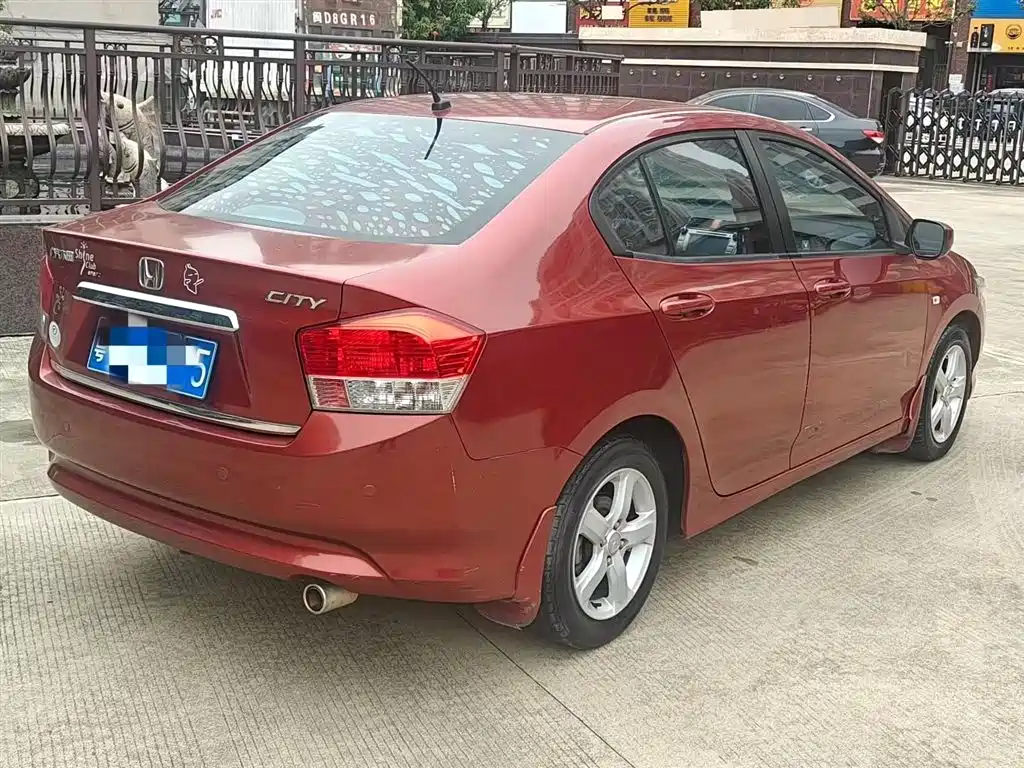 City Classic 1.5 L Auto Elite