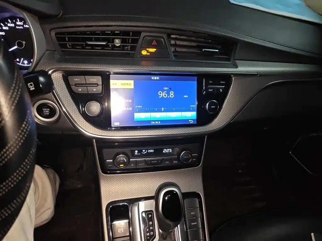 Emgrand GS Grace 1.8 L Auto Leading Style