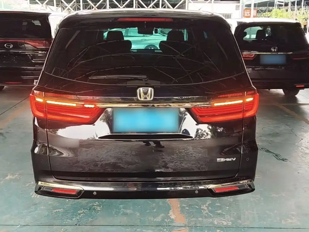 Odyssey 2.0 L e:HEV Sharp· Leading Enjoyment