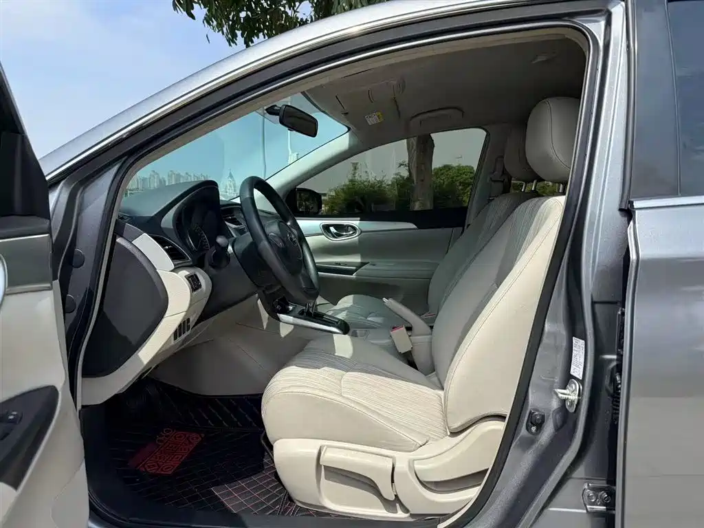 Sylphy 1.6 XE CVT Comfort
