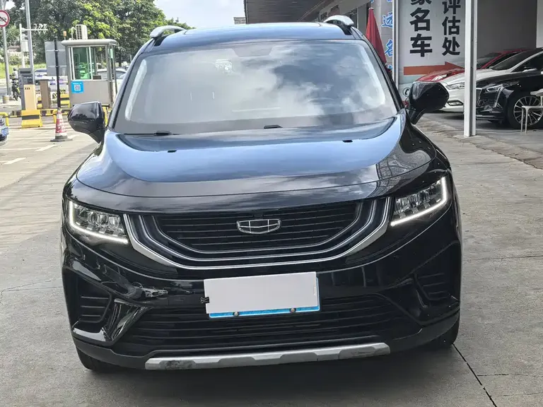 Geely Haoyue 1.8 TD DCT Luxury 7-seat