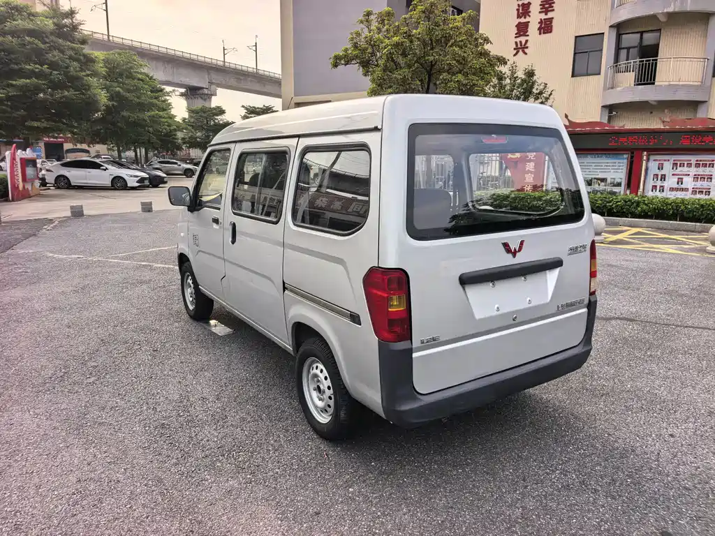 Wuling Zhiguang 1.2 L Utility CN-VI LSI