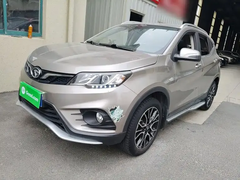 Soueast DX3 1.5 L Manual Distinguished