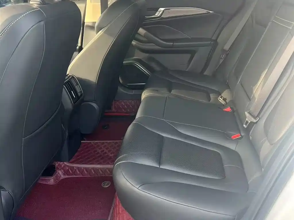 Besturn B70 3 rd Gen 2.0 T Auto Premium