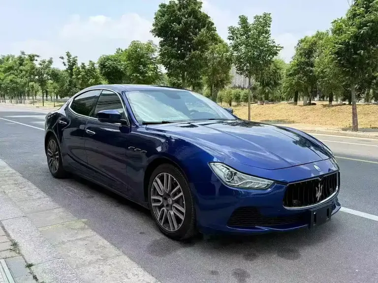 Maserati Ghibli 3.0 T Standard