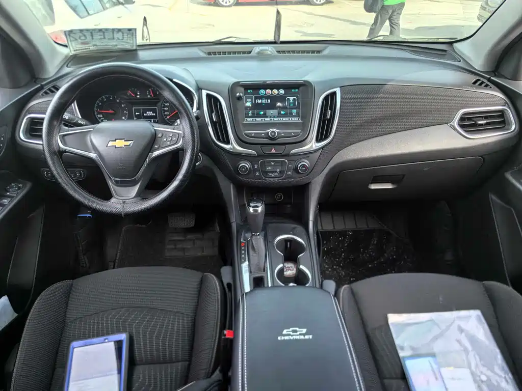 Equinox 535 T Auto Speed World CN-VI