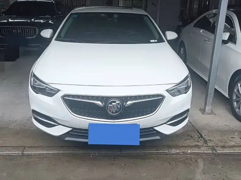 Buick Regal 20 T Elite CN-VI