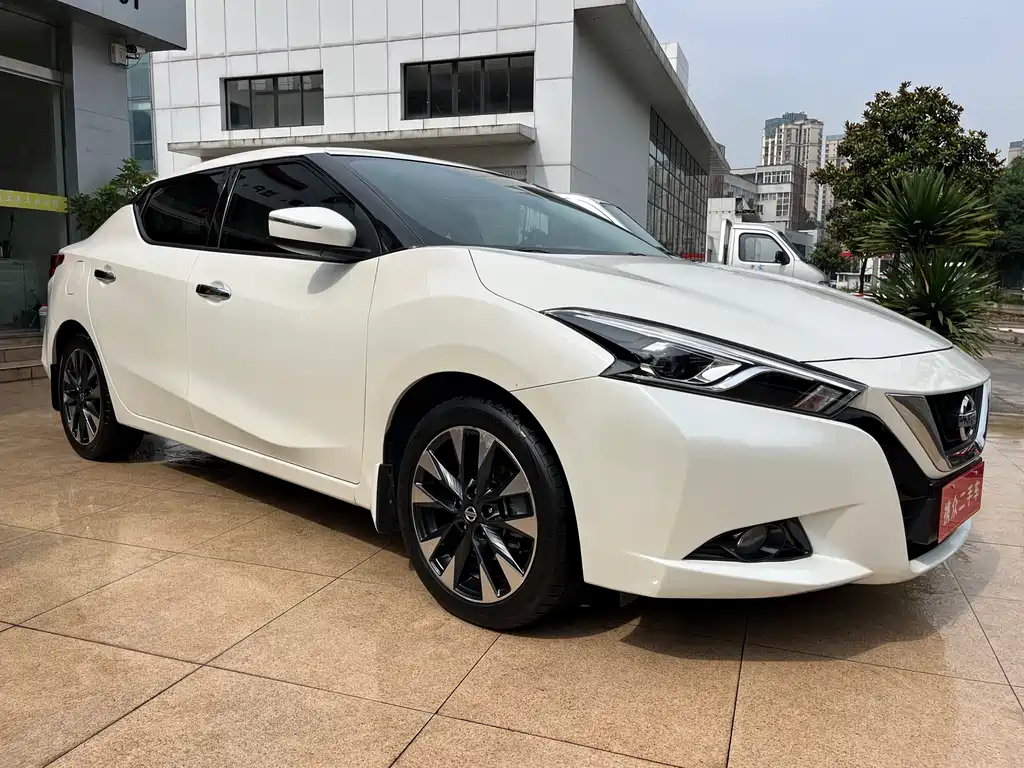 Lannia 1.6 L CVT Connected Smart Cool CN-VI