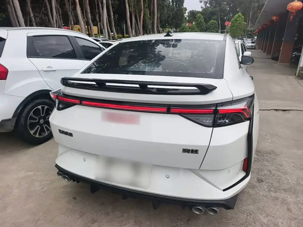 Yixuan 230 T Auto Dream Chaser Knight