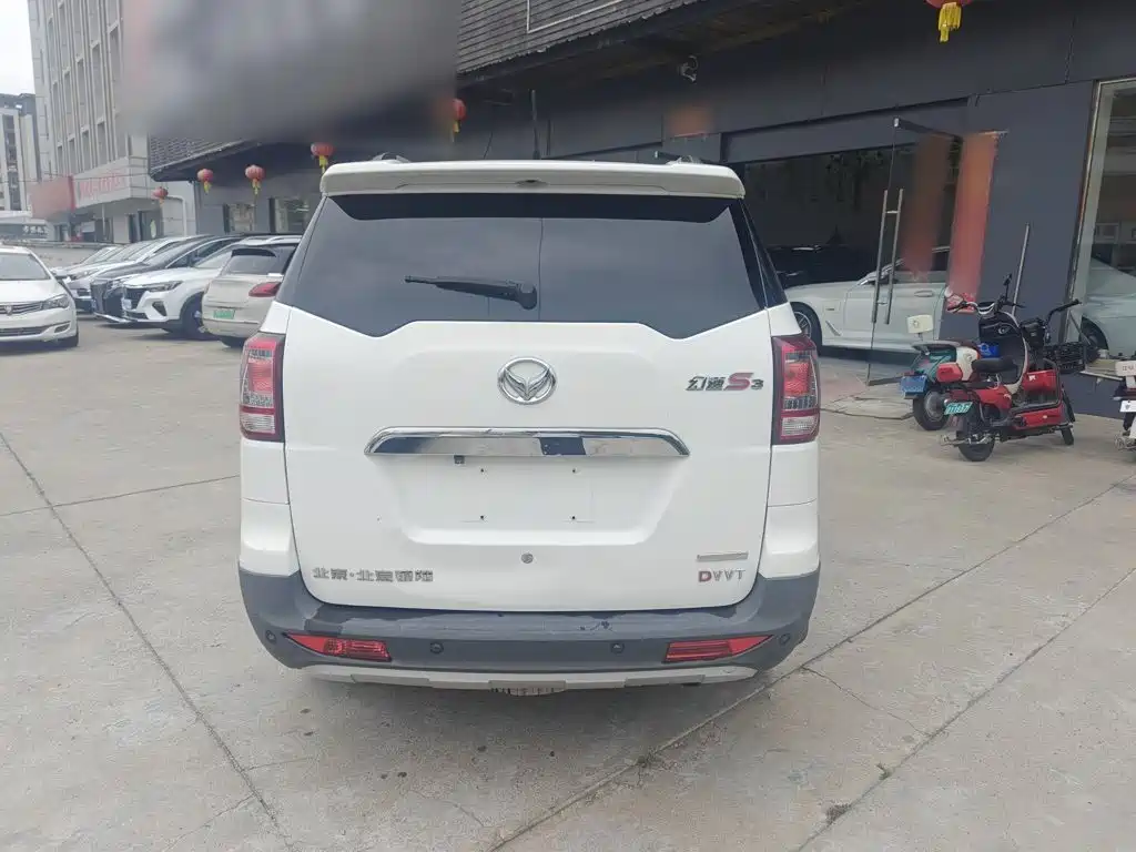 BAIC Huansu S3 1.5 L Comfort CN-IV